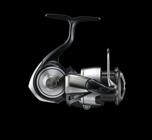 grilo-pesca-carreto-spinning-daiwa-certate-g-24lt-ufqm4.jpg